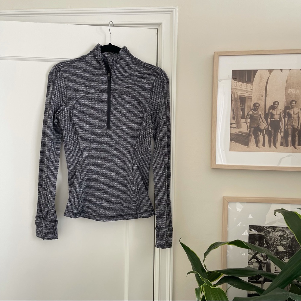 Lululemon Run Briskly 1/2 Zip - Picture 1 of 12